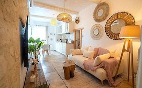 Evasion Scandinave A Narbonne Elegance Et Confort Reunis !